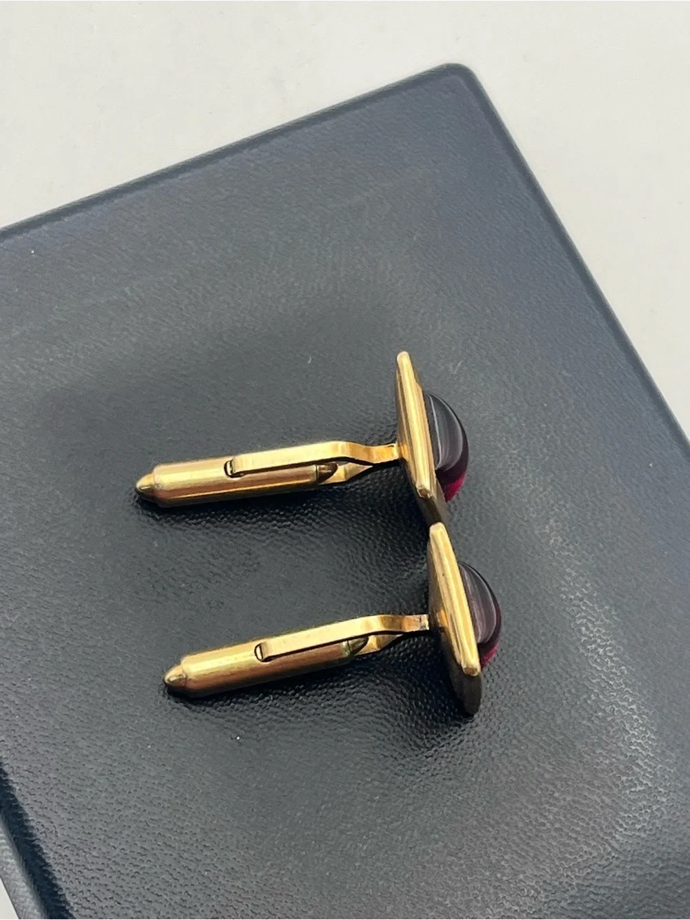 Krementz red lucite gold tone square textured vintage MCM cufflinks
